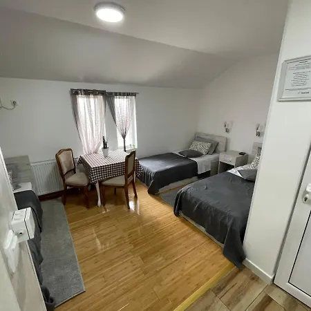Tepic Garni Hotel