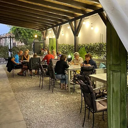 Tepic Garni Hotel Temerin