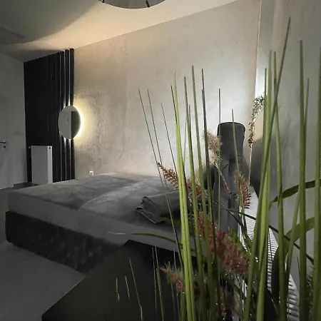 Tepic Garni Hotel *